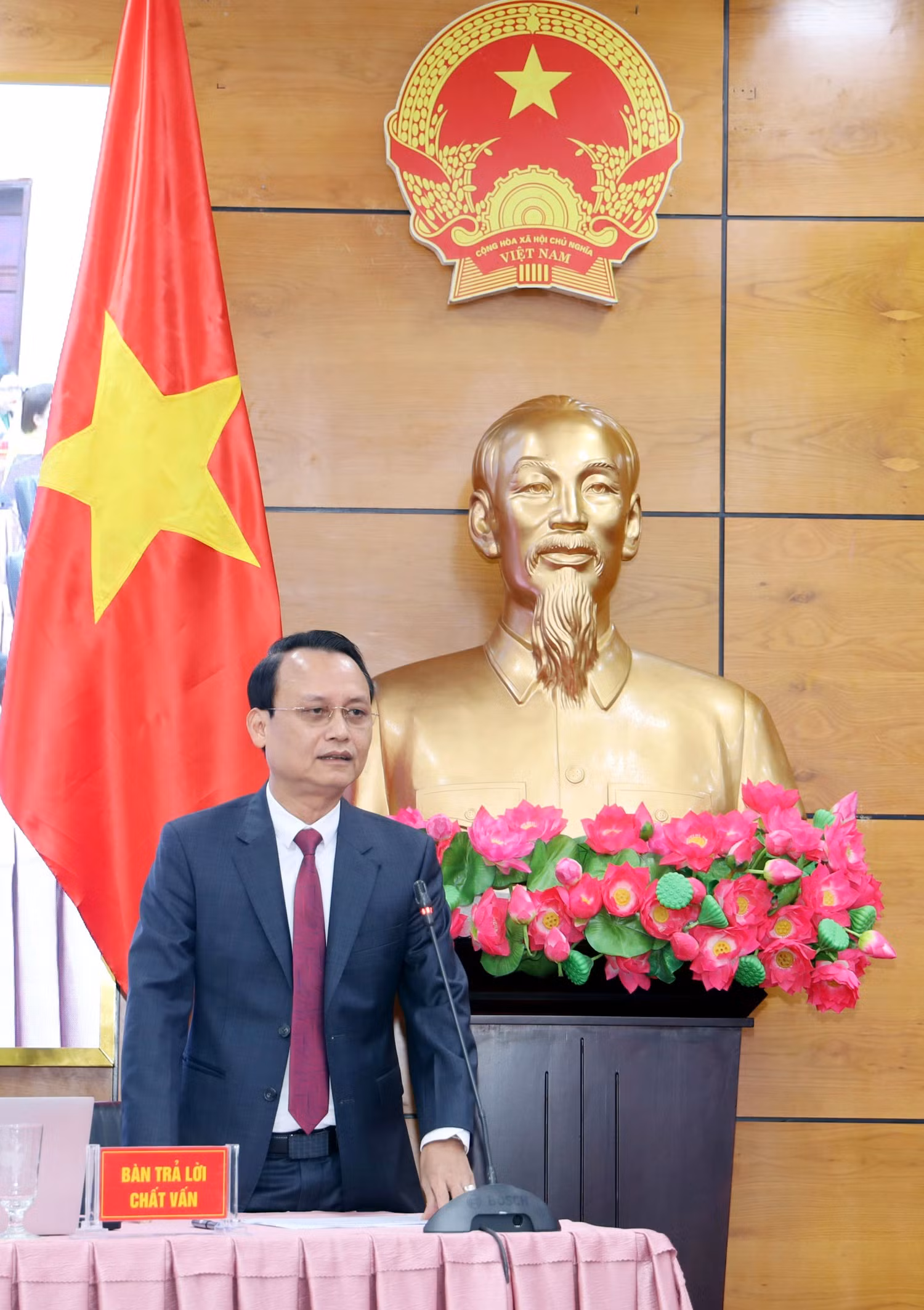 lan-612-trong.jpg