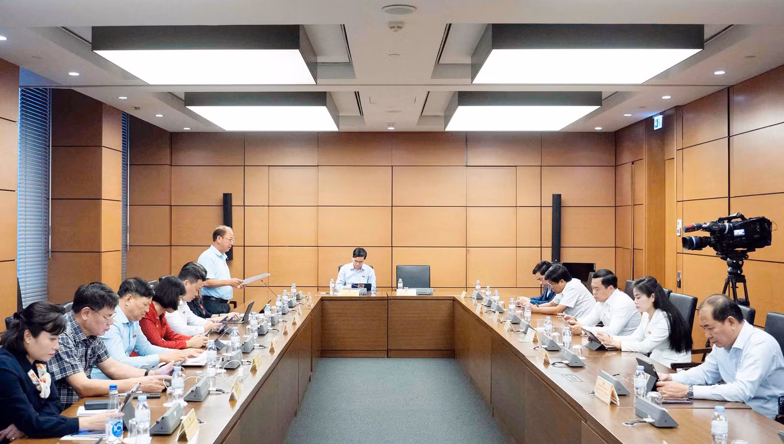 qh28101.jpg