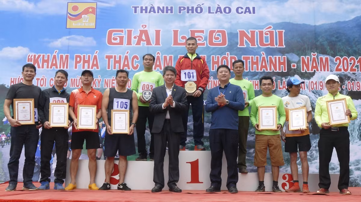 Thành phố Lào Cai tổ chức thành công Giải leo núi “Khám phá thác Nậm Rịa” Hợp Thành năm 2021 ảnh 9