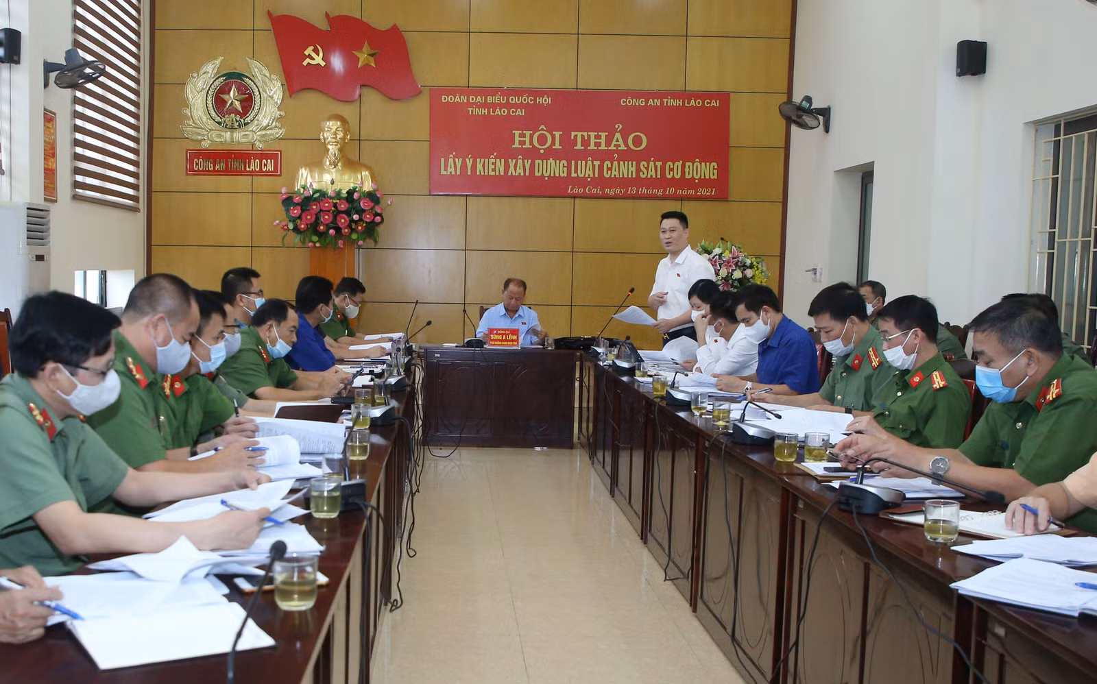 Quang cảnh hội thảo.