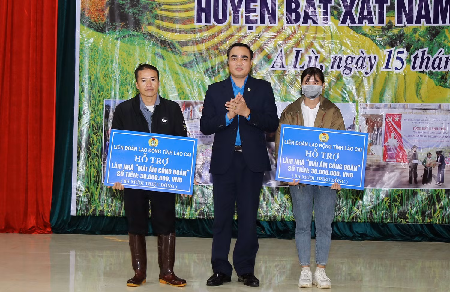 Sôi nổi các hoạt động dân vận ý nghĩa tại xã A Lù ảnh 5