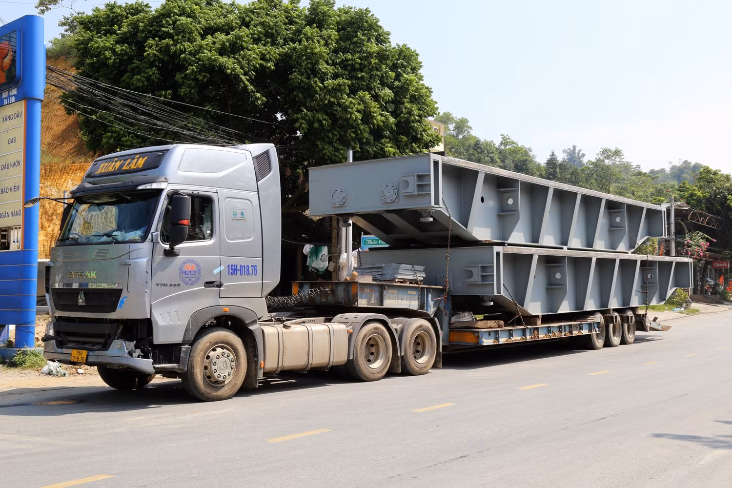 Xử phạt hơn 140 triệu đồng đối với 8 phương tiện vi phạm quá tải trọng ảnh 1
