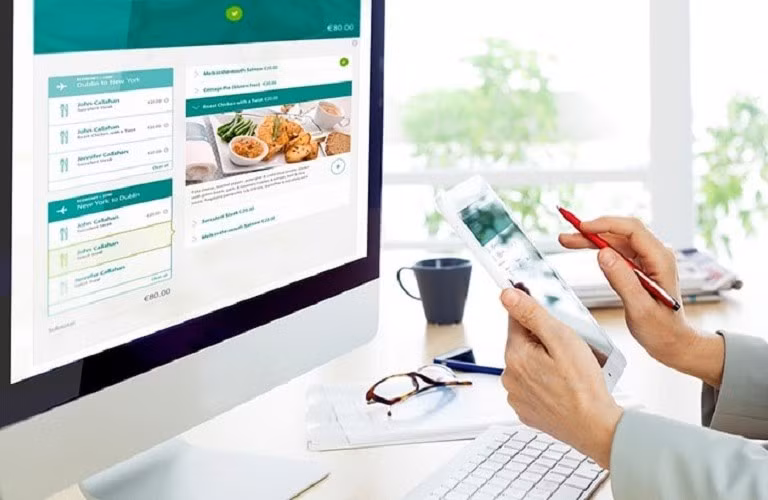 Quảng cáo online và tư vấn trực tuyến giúp duy trì kinh doanh của công ty.