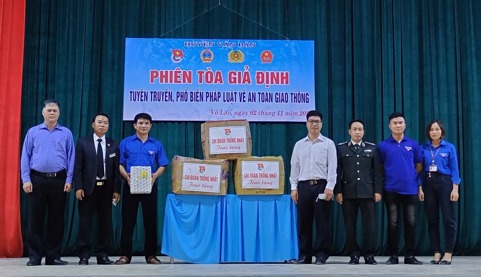 Hơn 500 học sinh tham dự phiên tòa giả định tuyên truyền về an toàn giao thông ảnh 3