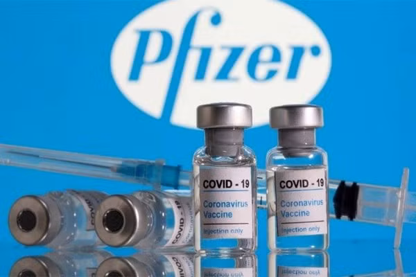 Sáng 9/10: Còn 5.361 bệnh nhân COVID-19 nặng đang điều trị; thêm hơn 603.300 liều vaccine Pfizer về TP HCM ảnh 2