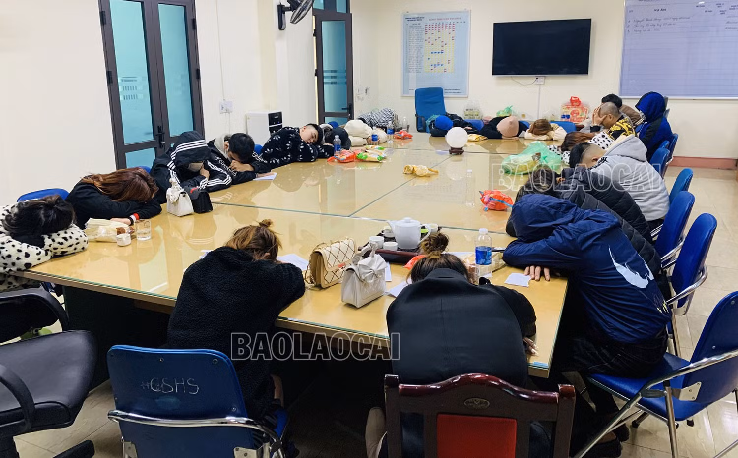Bắt giữ nhóm đối tượng môi giới mại dâm ảnh 2