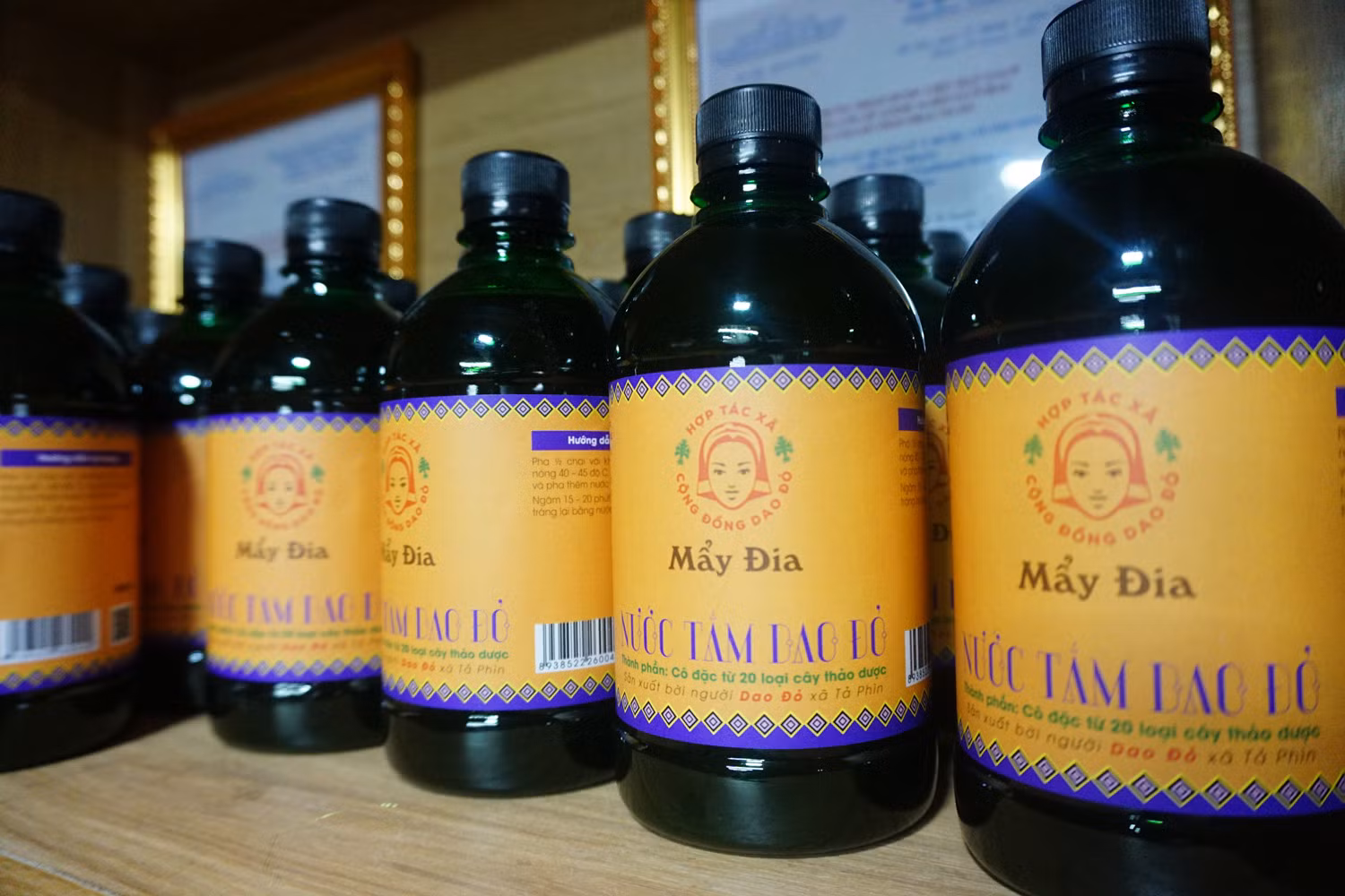 Một số sản phẩm dược liệu được du khách ưa thích.