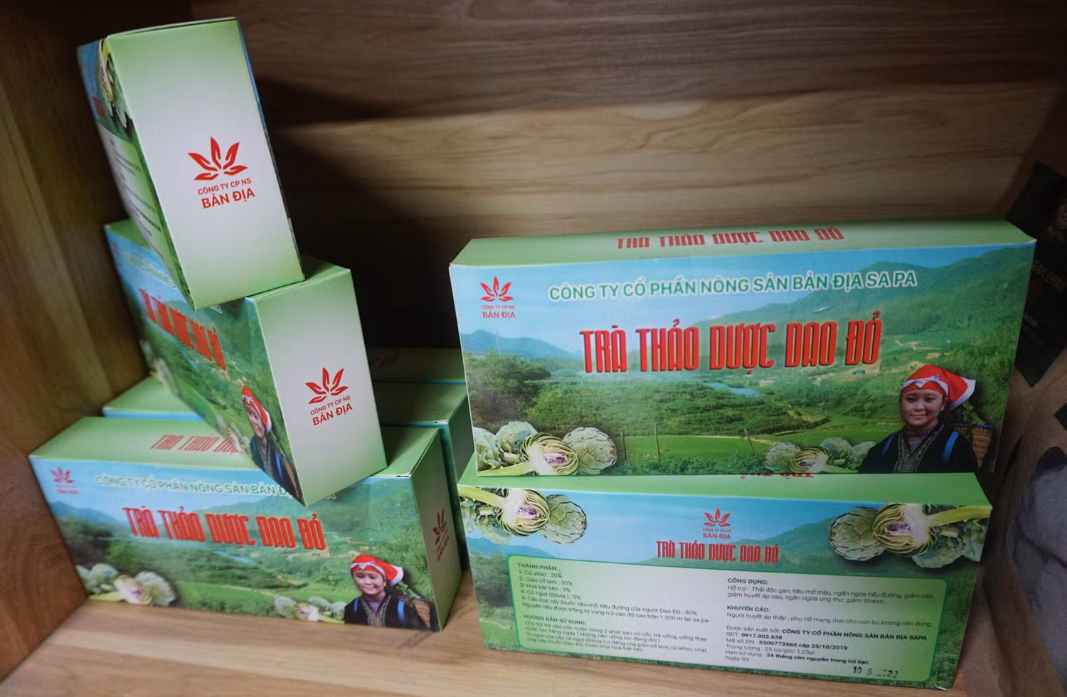 Một số sản phẩm dược liệu được du khách ưa thích.