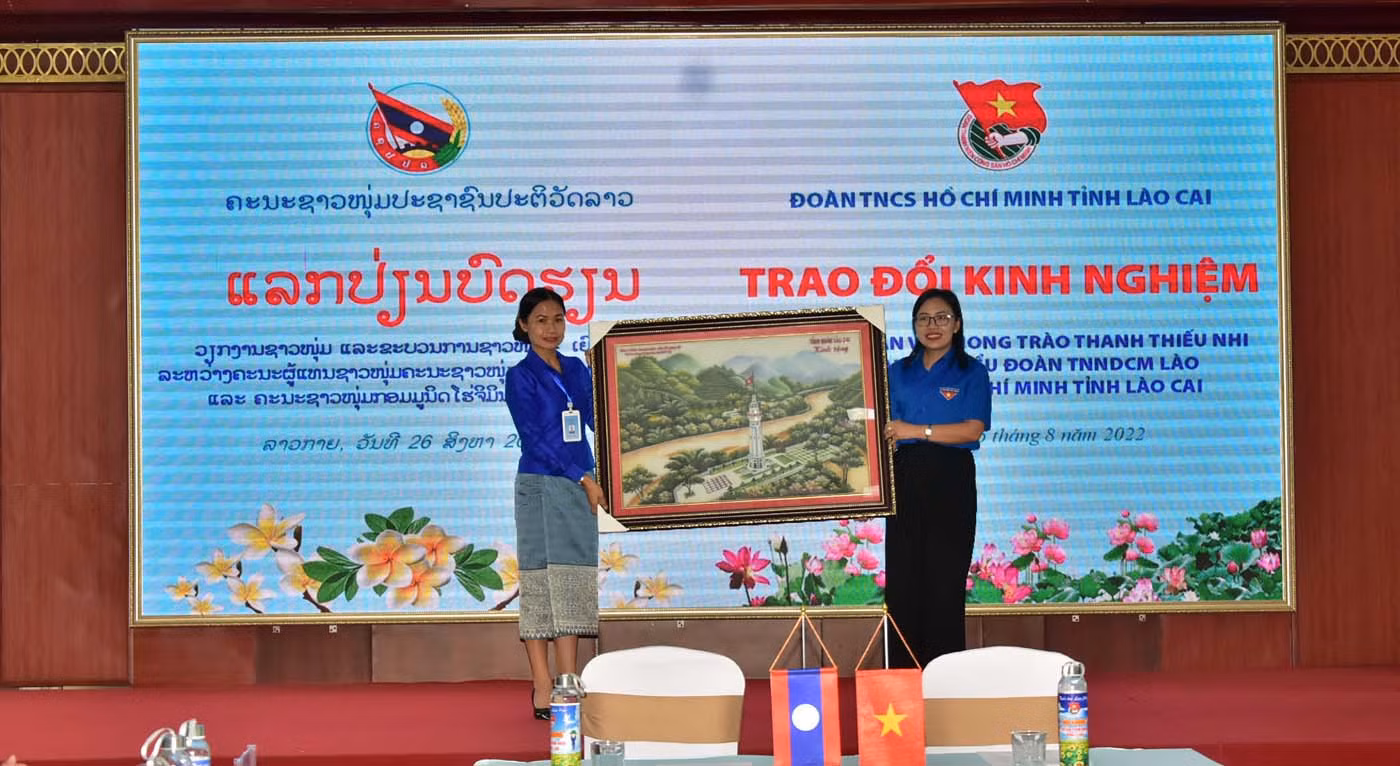 Trao đổi kinh nghiệm công tác đoàn và phong trào thiếu nhi tại Lào Cai ảnh 4