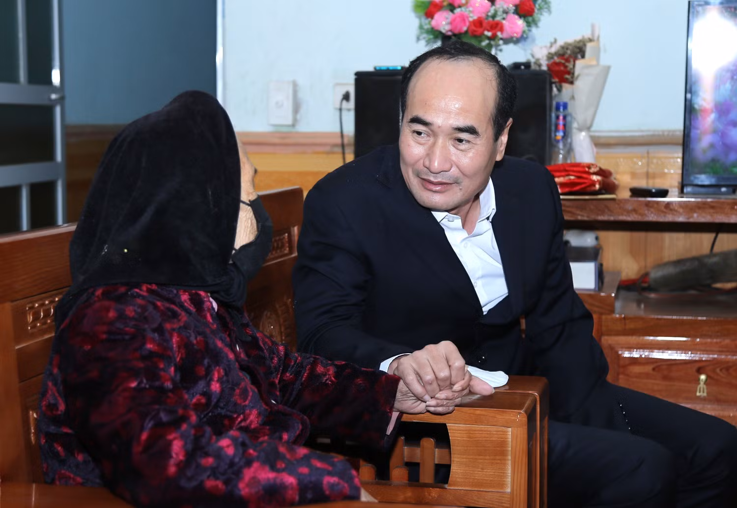 Phó Bí thư Thường trực Tỉnh ủy Vũ Xuân Cường thăm, chúc Tết tại Bảo Thắng ảnh 10