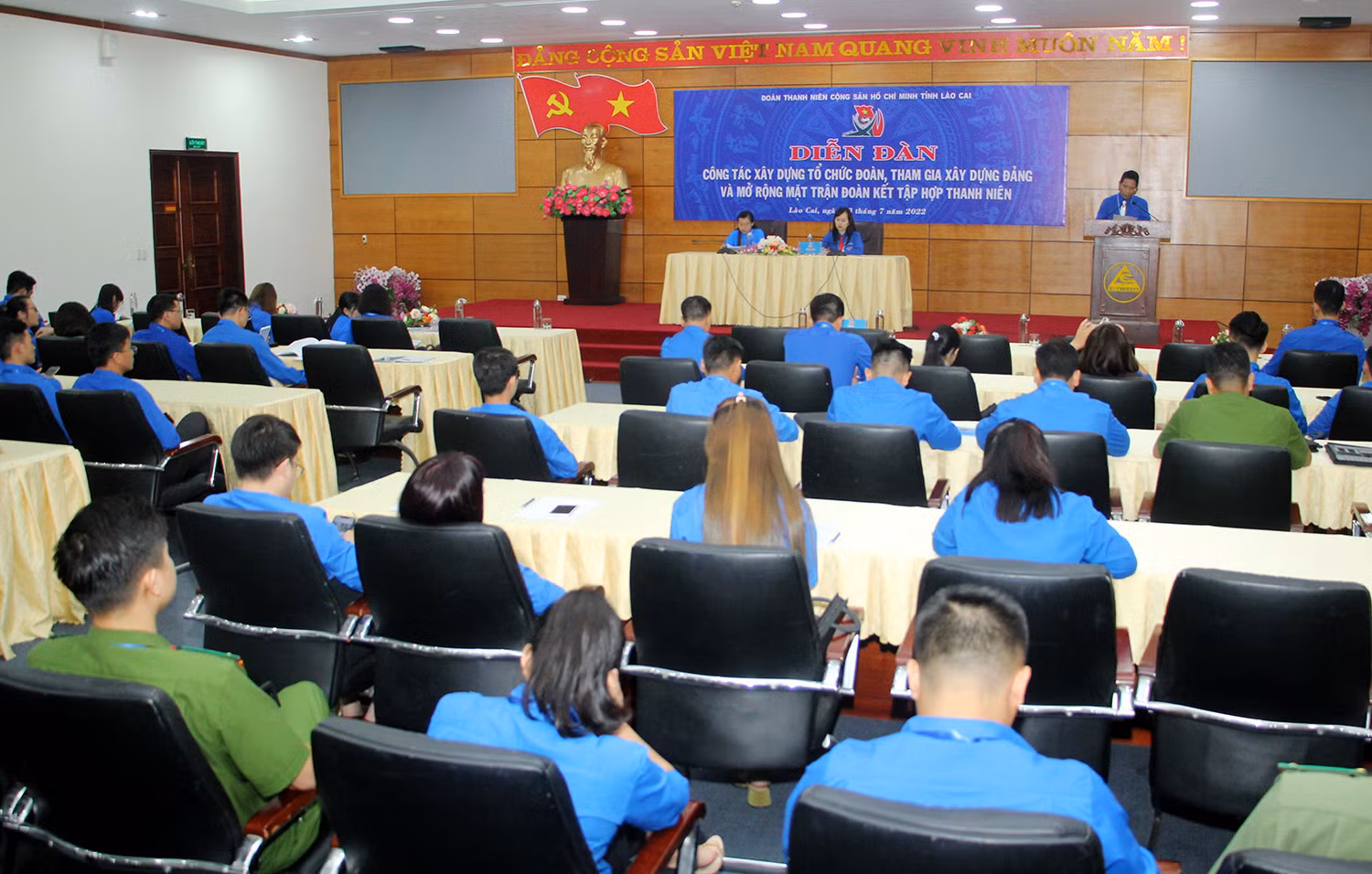 Khai mạc phiên thứ Nhất Đại hội Đại biểu Đoàn TNCS Hồ Chí Minh tỉnh Lào Cai lần thứ XIV, nhiệm kỳ 2022 - 2027 ảnh 5