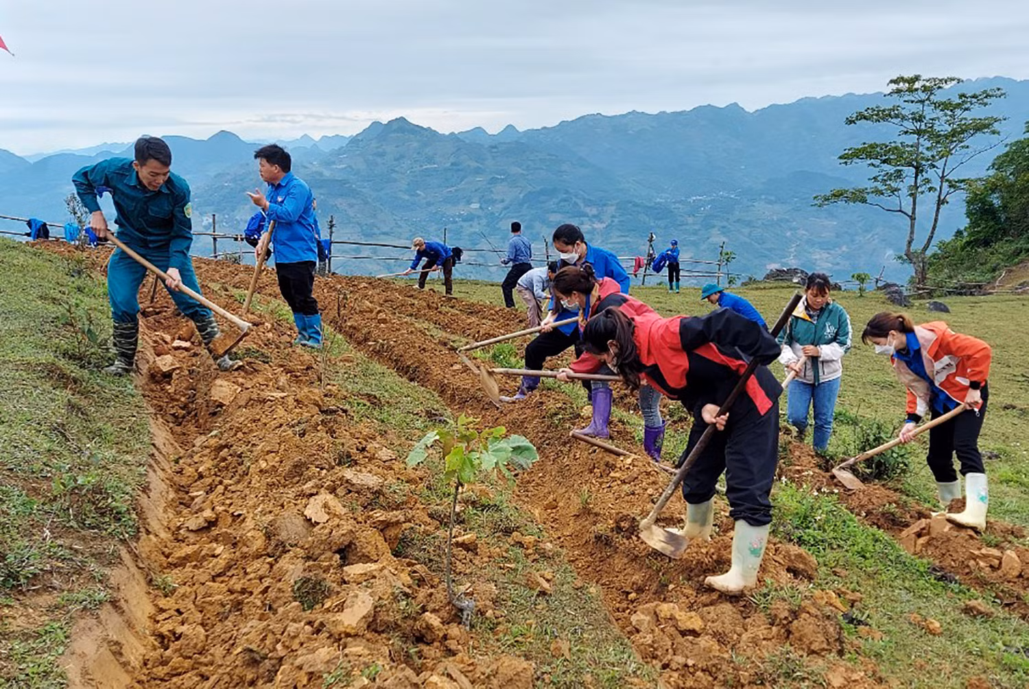 Nhiều hoạt động dân vận ý nghĩa tại xã Tả Gia Khâu ảnh 3
