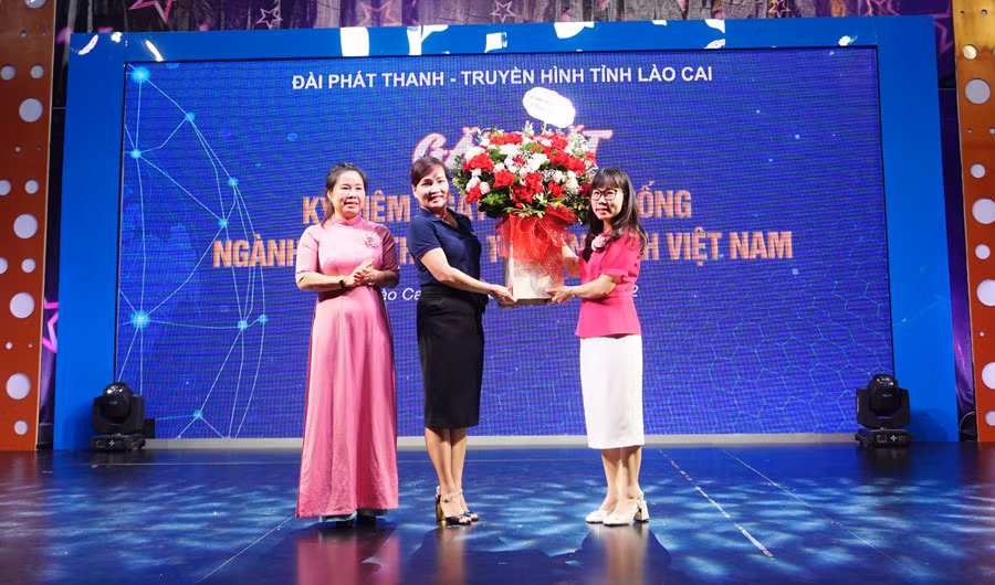 Đài Phát thanh - Truyền hình tỉnh gặp mặt nhân Ngày truyền thống ngành Phát thanh – Truyền hình Việt Nam ảnh 6