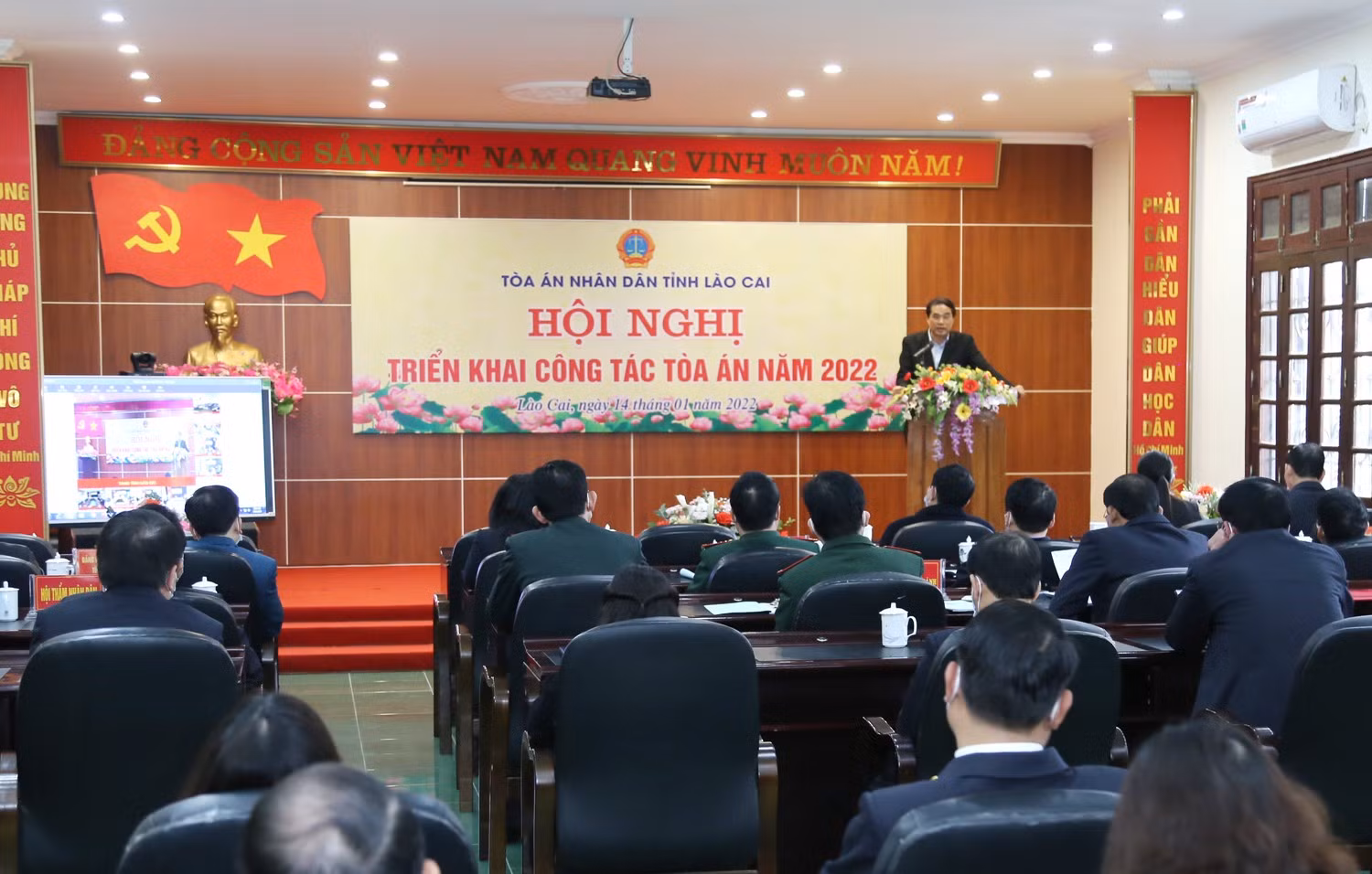 Tòa án nhân dân cần tham mưu tích cực cho cấp ủy, chính quyền giải quyết các vấn đề phát sinh ảnh 1