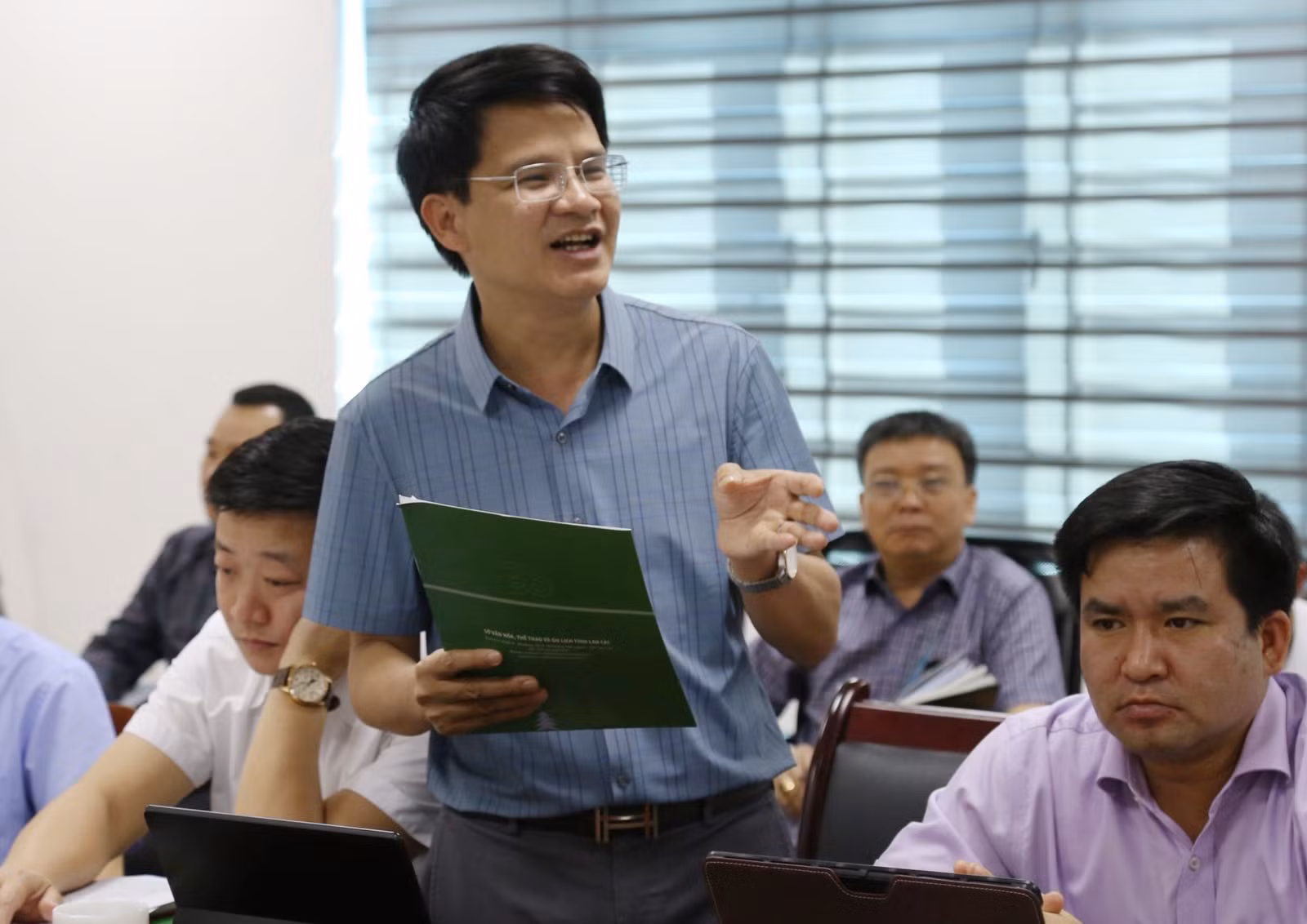 Thường trực UBND tỉnh làm việc với Sở Du lịch ảnh 4