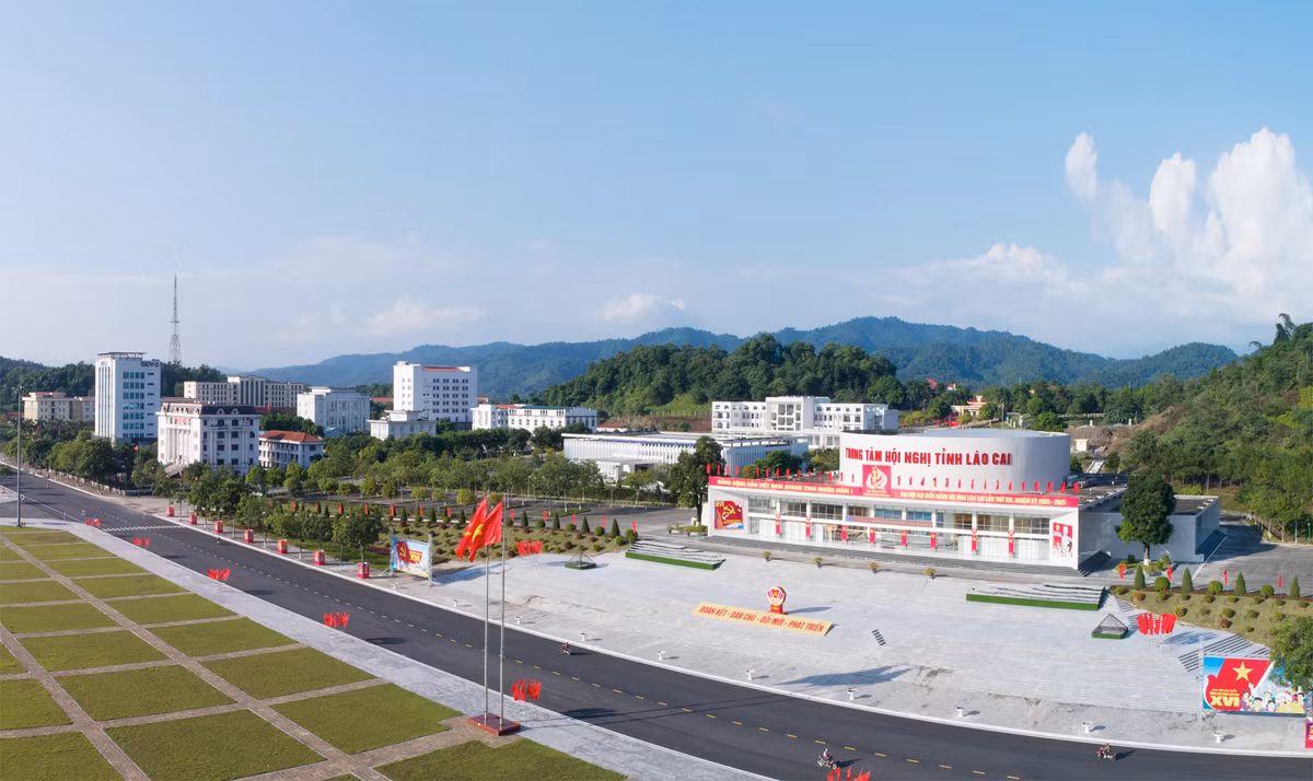 Trung tâm Hội nghị tỉnh - nơi diễn ra Đại hội đại biểu Đảng bộ tỉnh lần thứ XVI. Ảnh: Ngọc Bằng