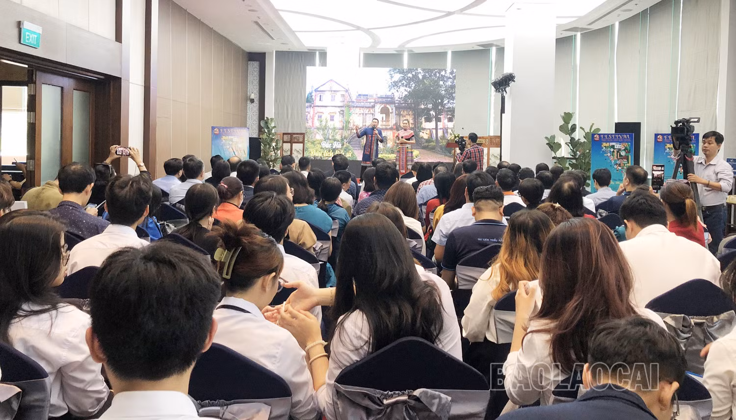 Lào Cai chủ trì Hội nghị Xúc tiến du lịch 8 tỉnh Tây Bắc mở rộng – Thành phố Hồ Chí Minh ảnh 1