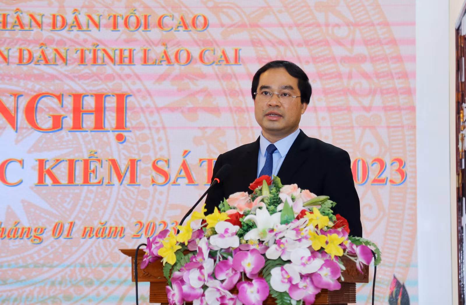 Chủ tịch UBND tỉnh Trịnh Xuân Trường phát biểu tại hội nghị.