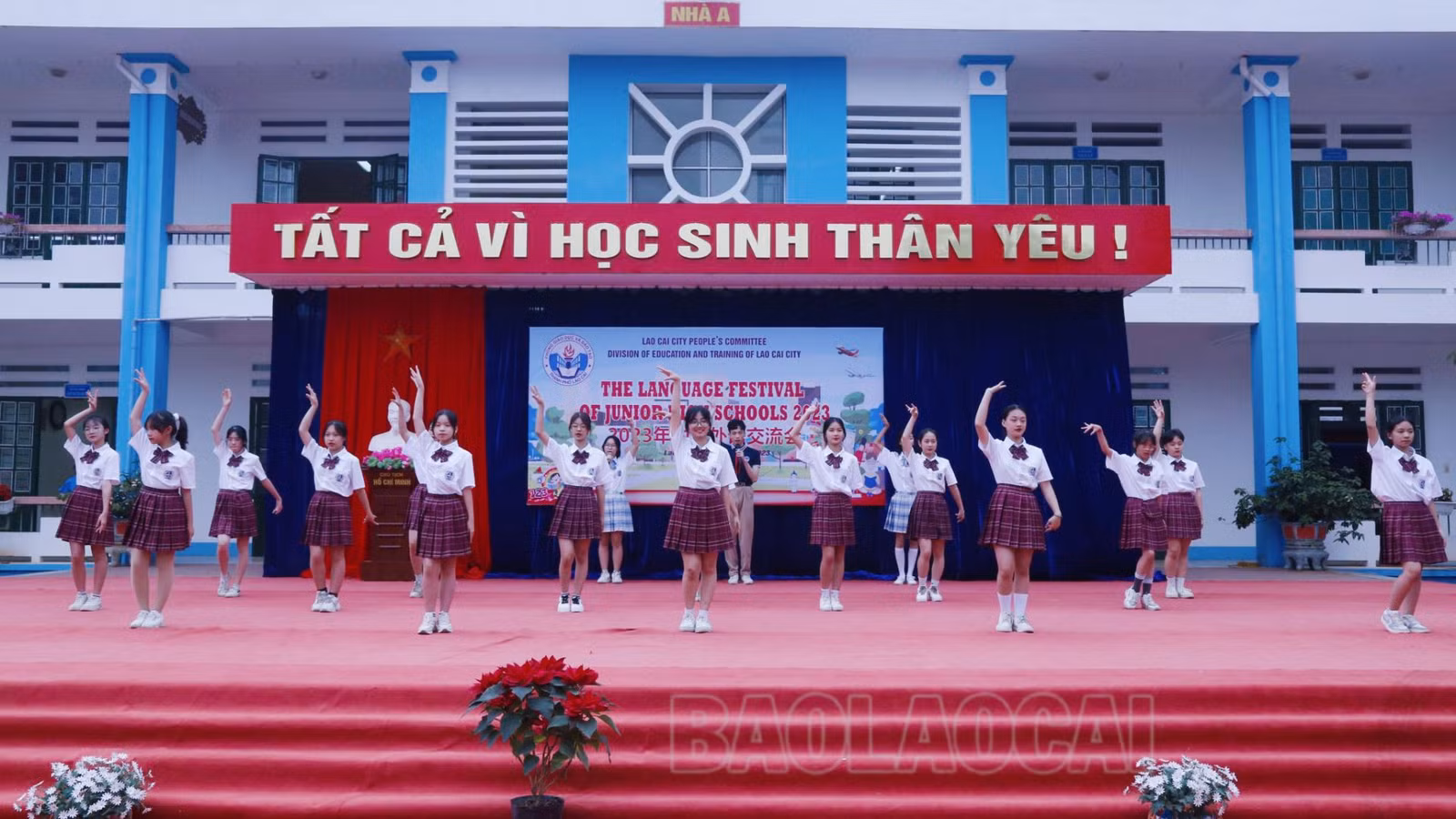 Hơn 250 học sinh tham gia Ngày hội Ngoại ngữ cấp THCS năm 2023 ảnh 2