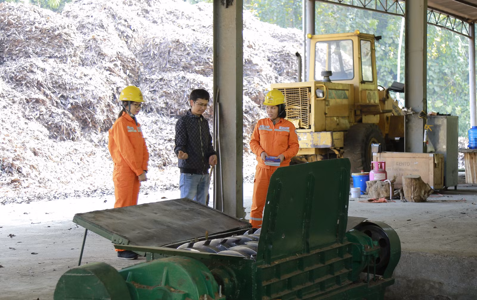 Nhờ thay đổi thiết bị ít tiêu hao năng lượng, doanh nghiệp tiết kiệm được chi phí sản xuất.