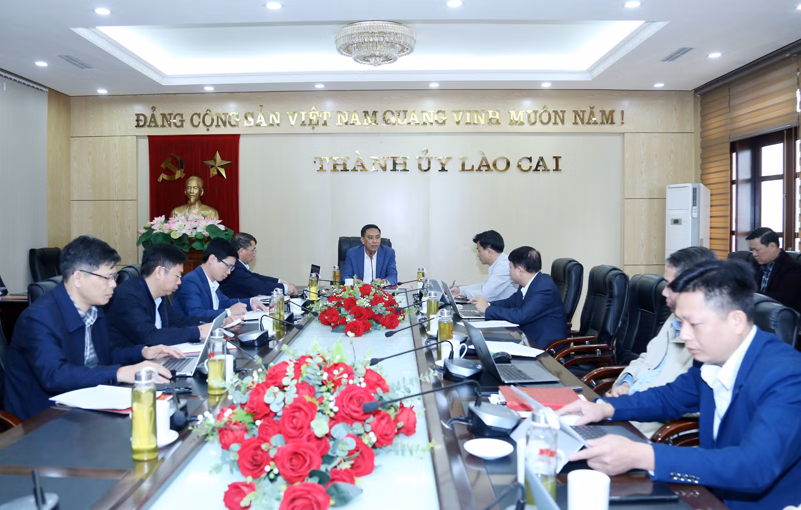 Thành phố Lào Cai có 7 tổ chức cơ sở đảng trong đơn vị kinh tế tư nhân&nbsp; ảnh 1