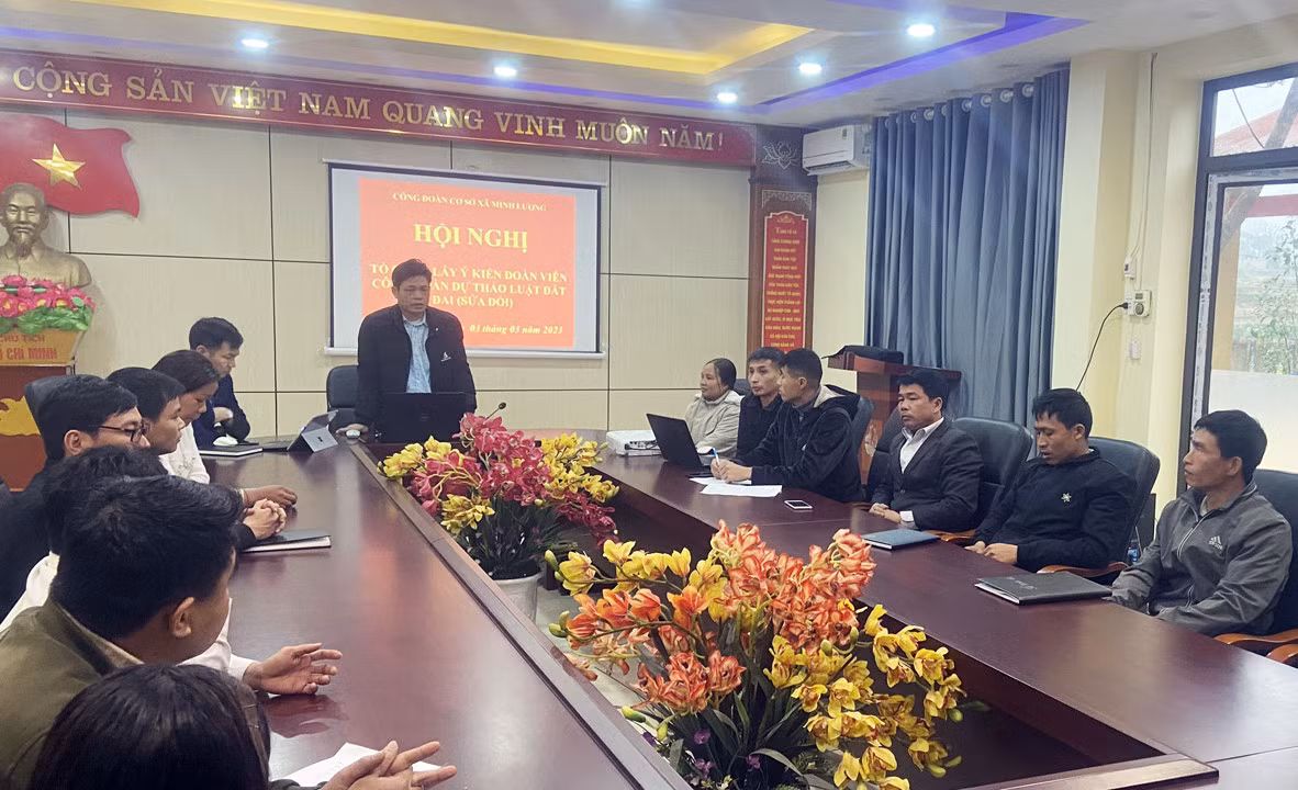 Văn Bàn: Nhiều ý kiến để Luật Đất đai (sửa đổi) phù hợp với vùng đồng bào dân tộc thiểu số ảnh 1