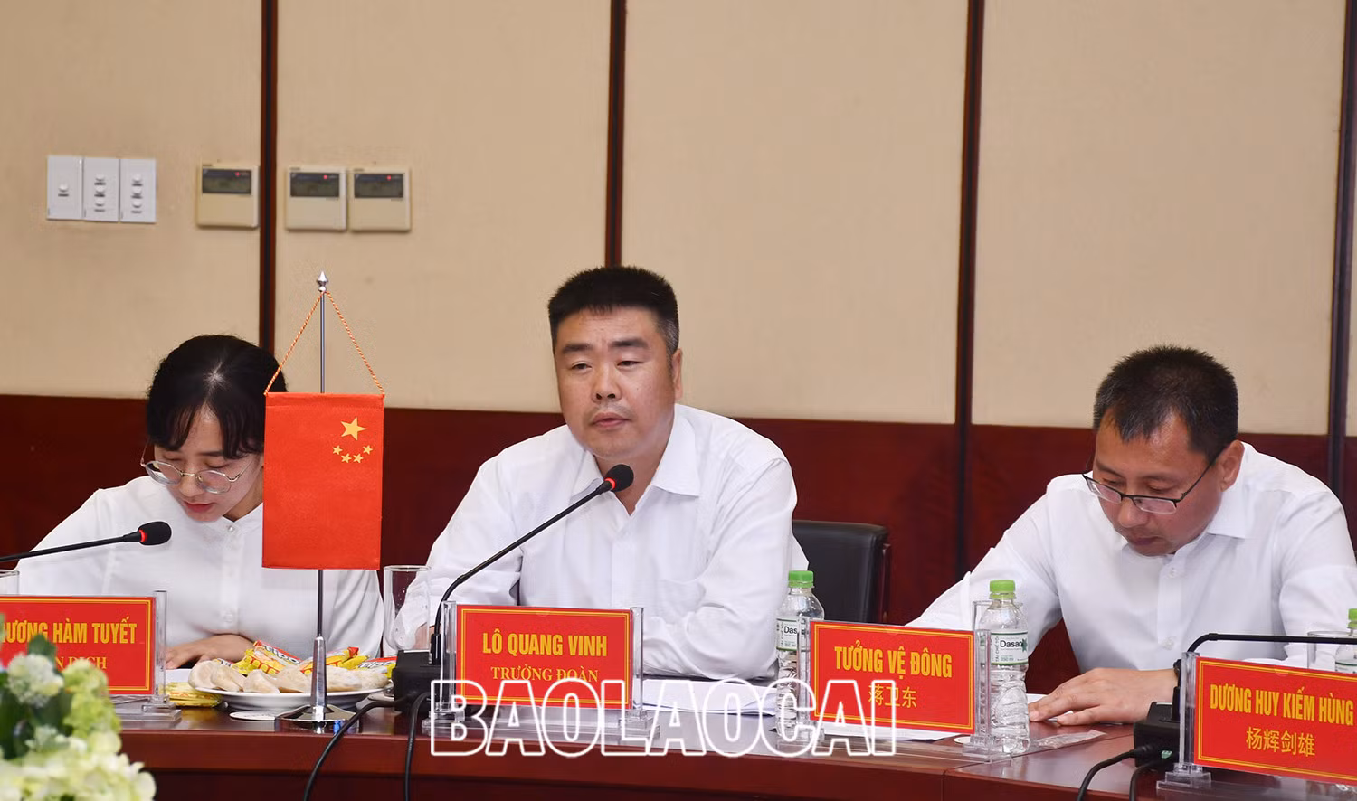 Thực hiện “thông quan thẳng” hàng hóa qua Cửa khẩu Kim Thành ảnh 2