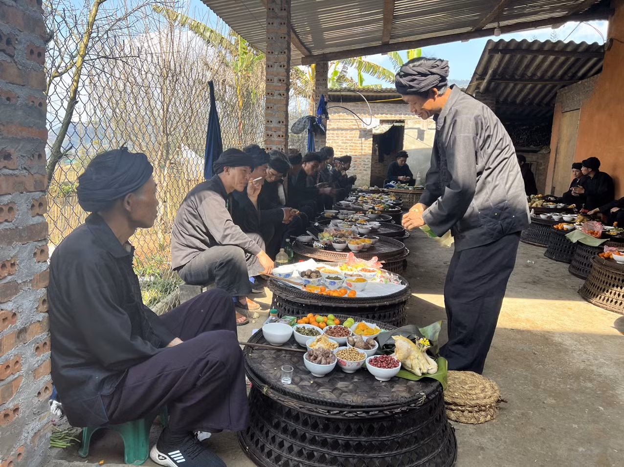 Người Hà Nhì vui Tết thiếu nhi đầu năm mới ảnh 8