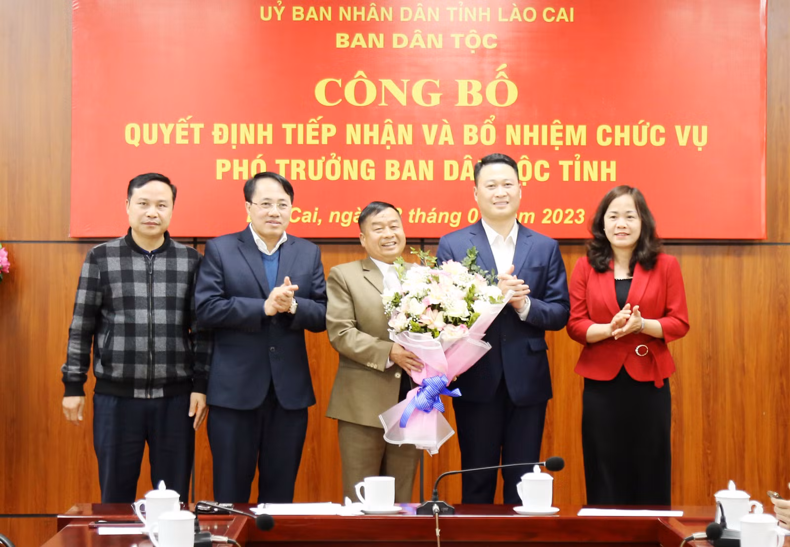 Công bố quyết định bổ nhiệm Phó Trưởng Ban Dân tộc tỉnh ảnh 5