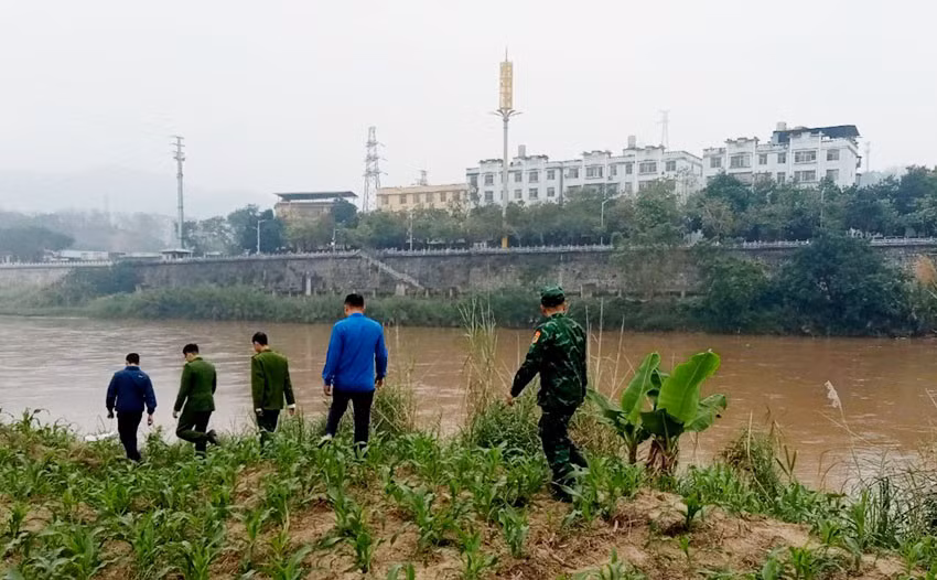 Đã tìm thấy thi thể 1 trong 2 nạn nhân bị mất tích tại Bát Xát ảnh 1
