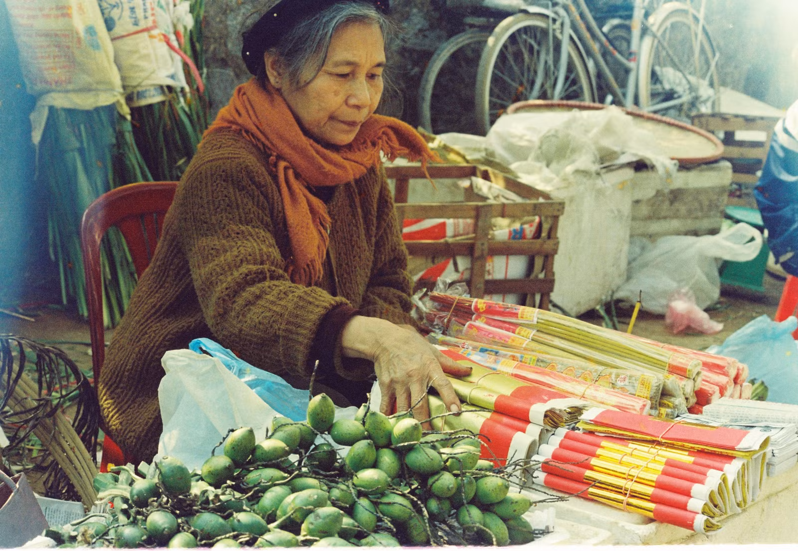 Hình ảnh chợ tết Cốc Lếu những năm đầu tái lập&nbsp;tỉnh ảnh 2