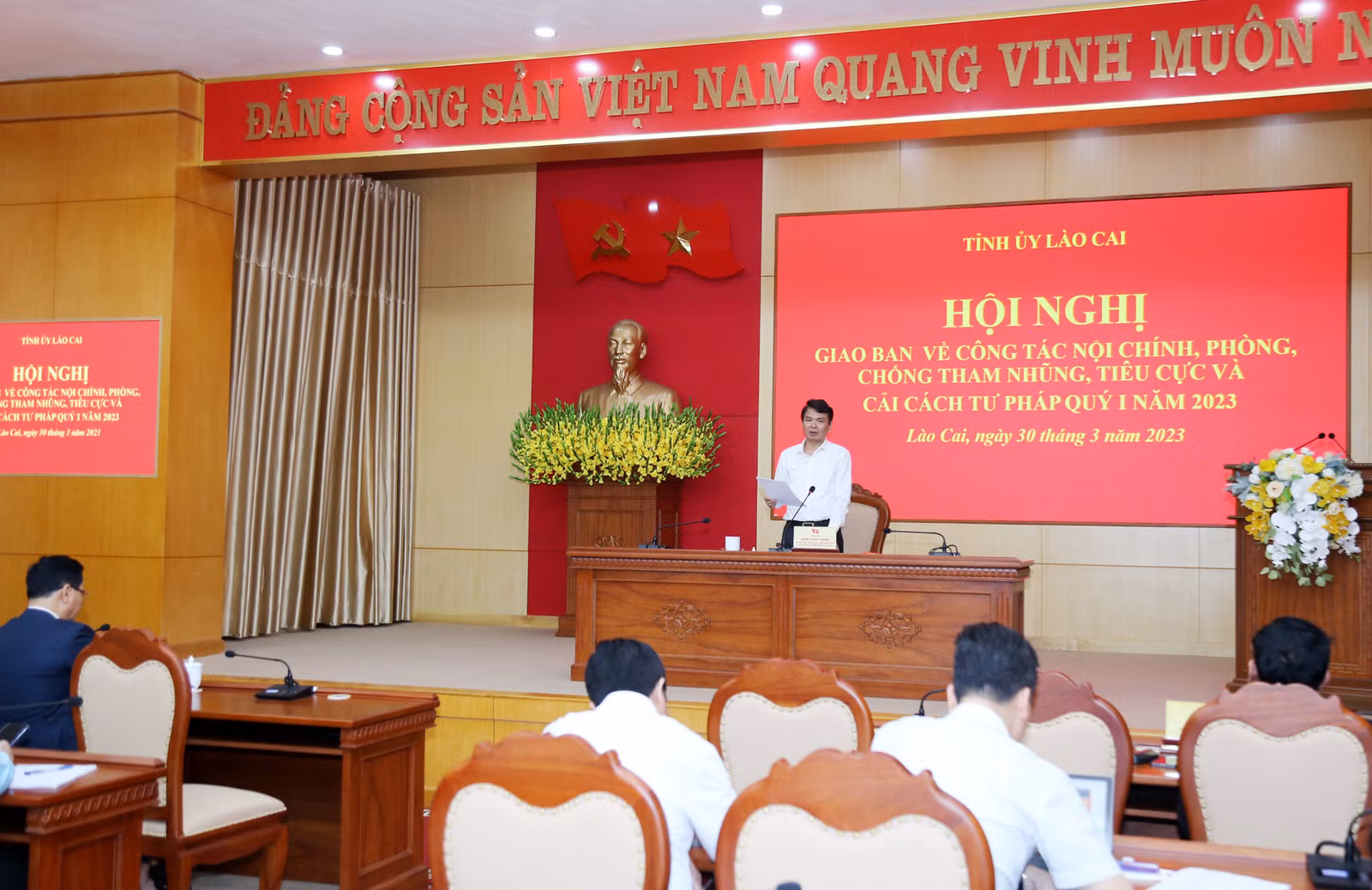 Tại hội nghị, Bí thư Tỉnh ủy Đặng Xuân Phong yêu cầu đẩy mạnh công tác giám sát trên các lĩnh vực dễ phát sinh các tiêu cực, sai phạm để tăng tính ngăn ngừa tham nhũng, tiêu cực.