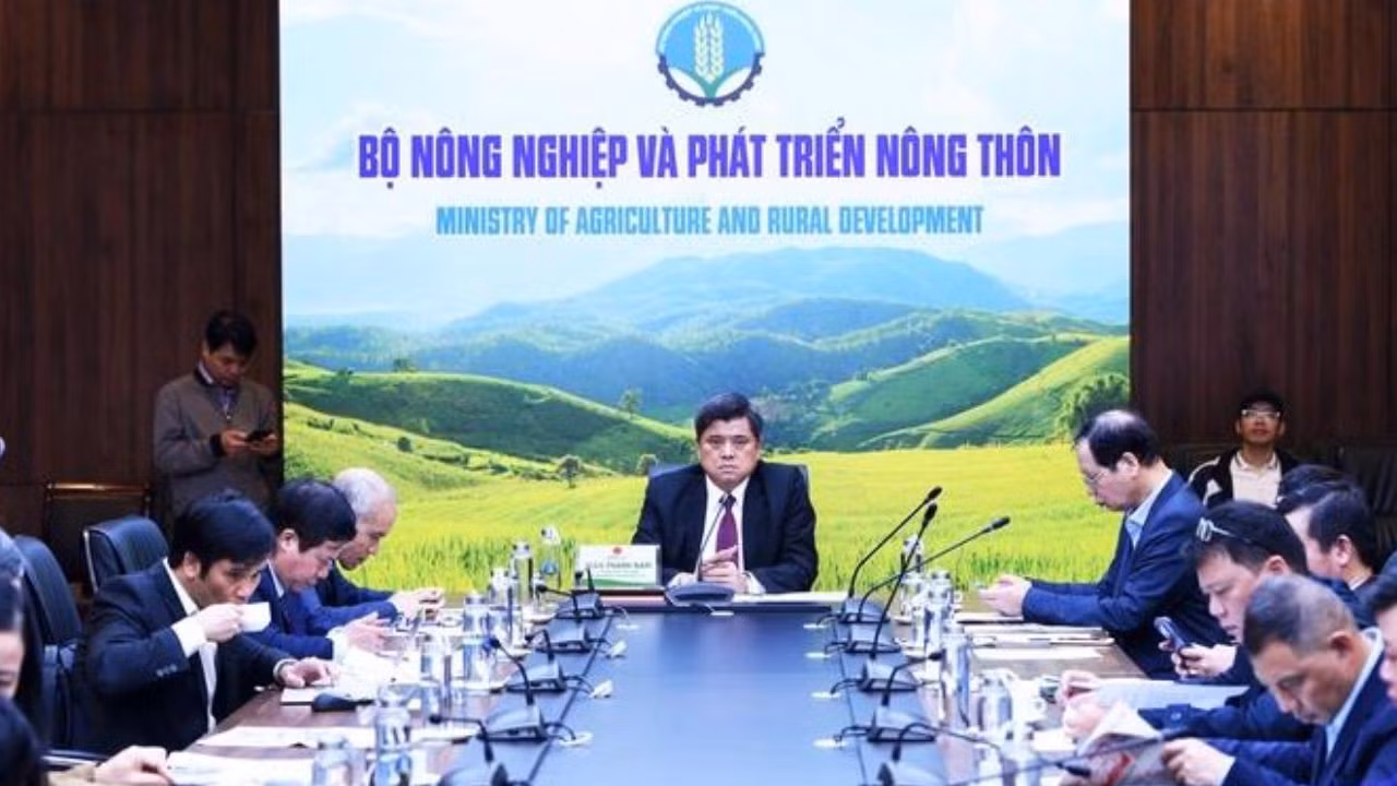 Quang cảnh diễn đàn tại điểm cầu Bộ Nông nghiệp và Phát triển nông thôn. (ảnh Báo Nông nghiệp Việt Nam).