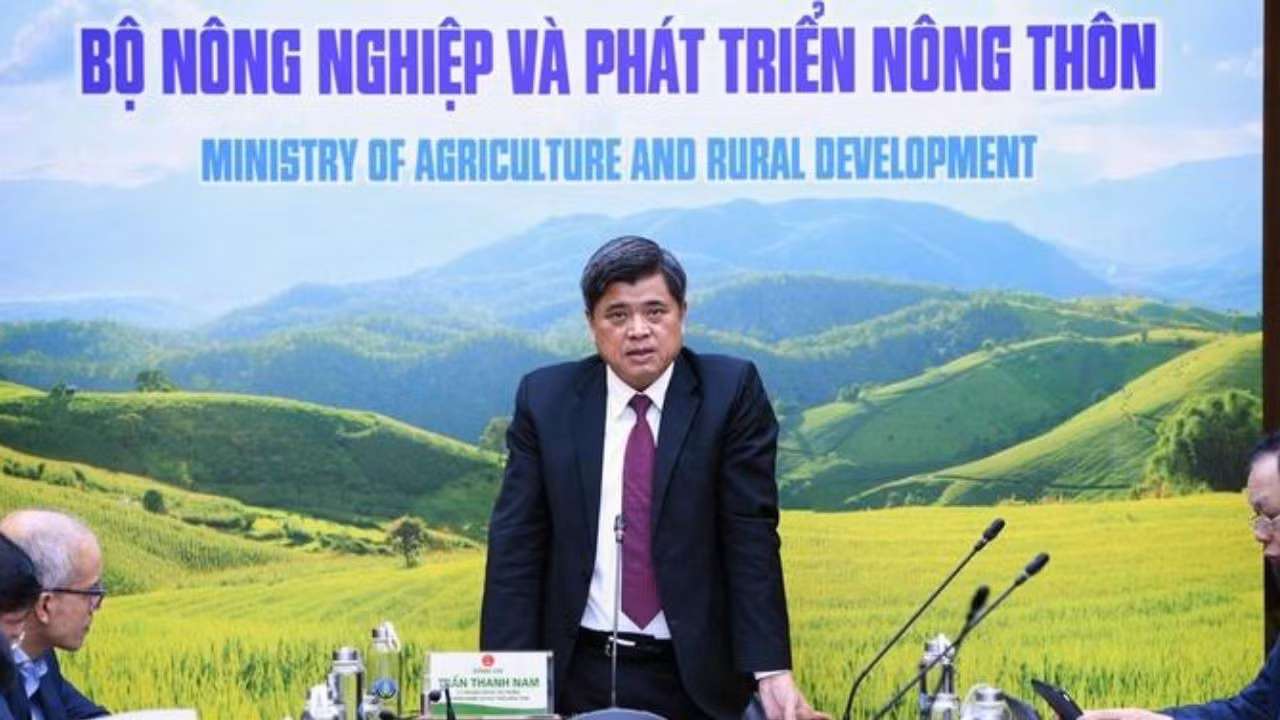 Thứ trưởng Bộ Nông nghiệp và Phát triển nông thôn Trần Thanh Nam phát biểu kết luận tại diễn đàn. (ảnh Báo Nông nghiệp Việt Nam).