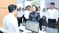 Phó Thủ tướng Phạm Thị Thanh Trà kiểm tra tình hình thực hiện nhiệm vụ của Trung tâm Phục vụ hành chính công phường Cam Đường