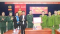 Thiếu tướng Đặng Quốc Đồng kiểm tra, tặng quà Tết tại xã Yên Bình