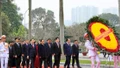 Lãnh đạo Đảng, Nhà nước và TP Hà Nội dâng hương tại Nghĩa trang Mai Dịch