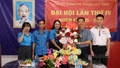 Công đoàn xã Lục Yên thăm, tặng quà các doanh nghiệp nhân ngày Doanh nhân Việt Nam