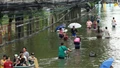 Mưa bão gây lũ lụt nghiêm trọng tại Trung Quốc và Philippines, hàng chục nghìn người phải sơ tán.