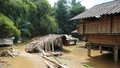 Làng Chút ngổn ngang sau lũ
