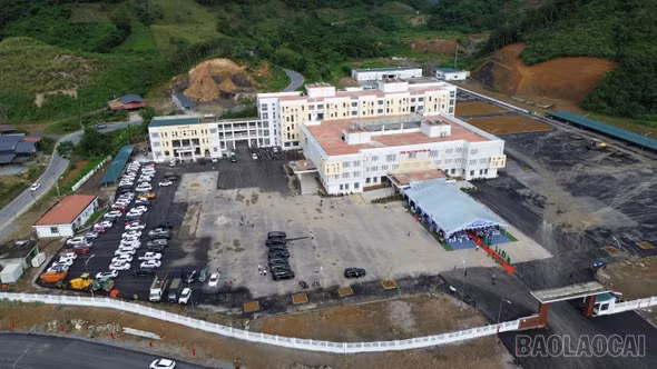 Lào Cai: 9 chủ đầu tư có kết quả nổi bật trong giải ngân vốn đầu tư công 