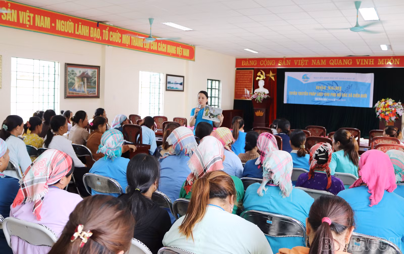 baolaocai-br_pbgdpl-cho-pn-bien-gioi-2.jpg