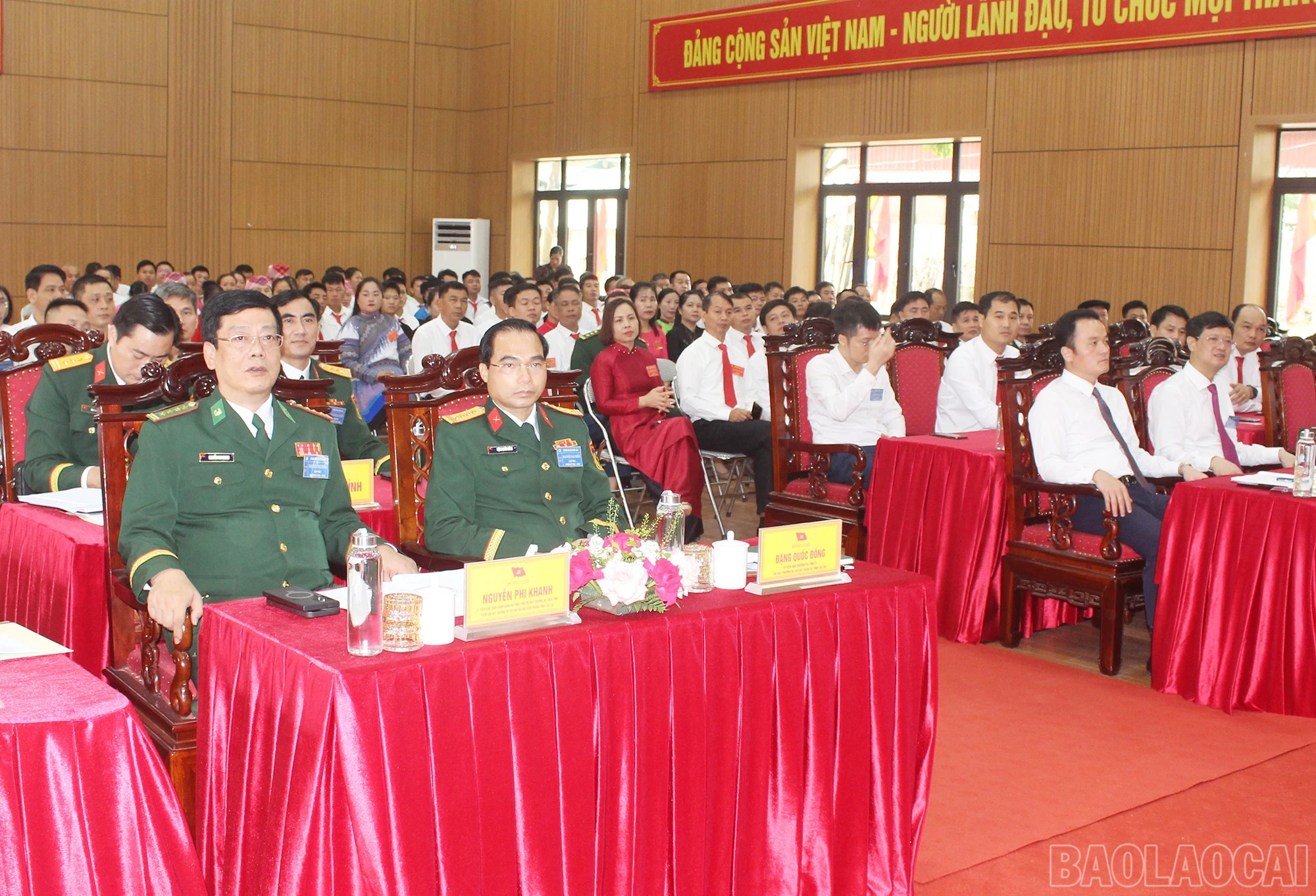 Đại biểu tham dự đại hội.