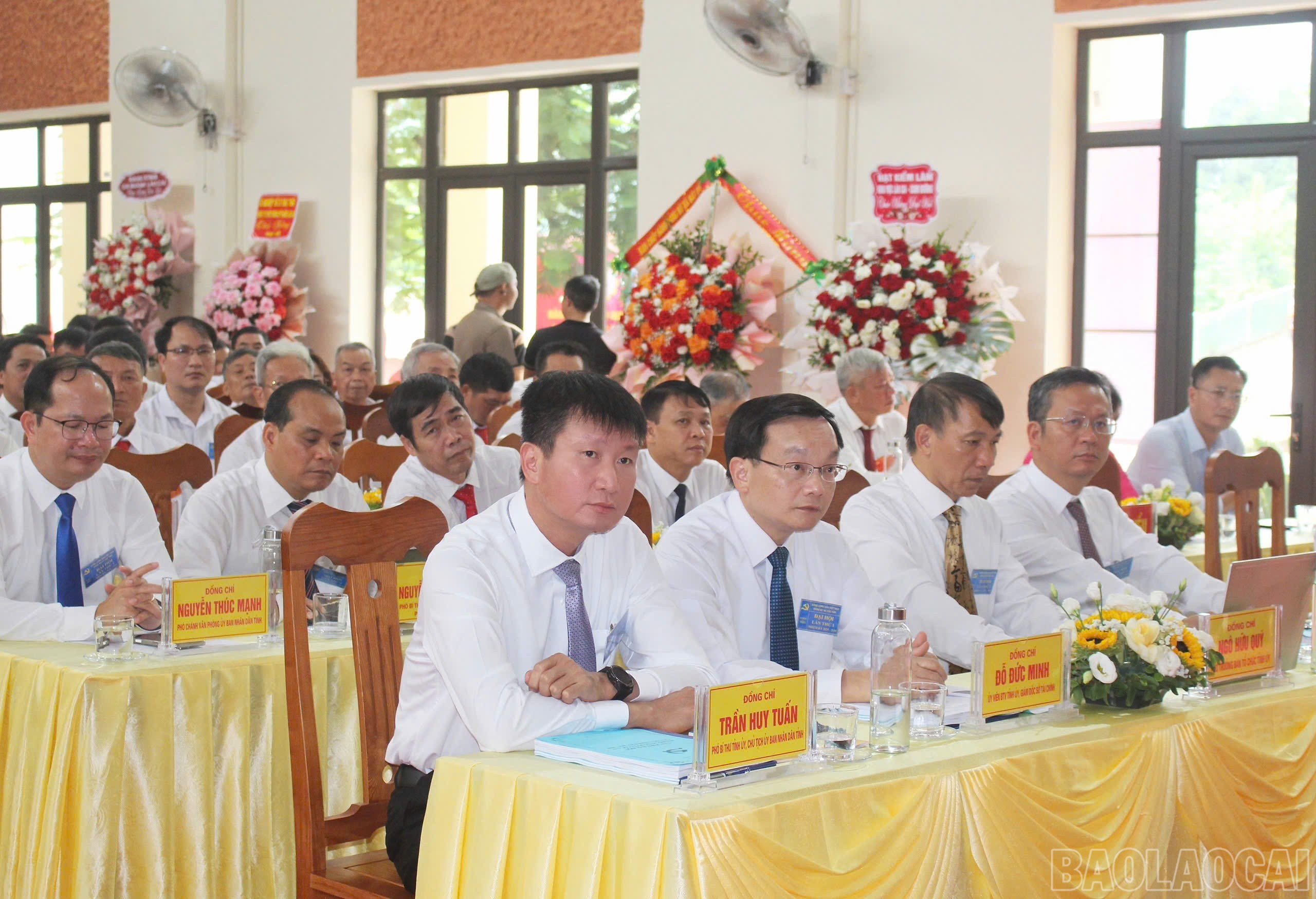 Đồng chí Trần Huy Tuấn - Phó Bí thư Tỉnh ủy, Chủ tịch UBND tỉnh dự Đại hội. baolaocai-br_z6891693815866-0cee72575299a18c08e4d8121a47bc13.jpg