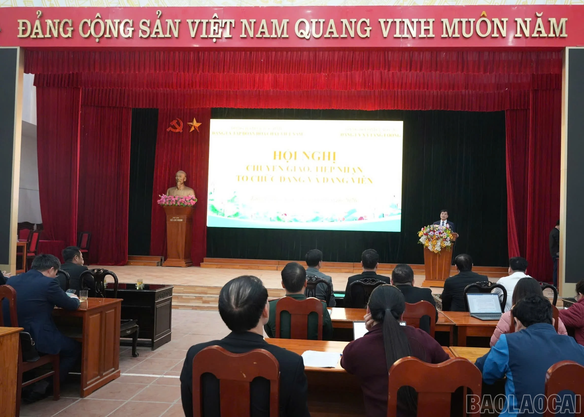 baolaocai-br_z7438076074427-867afc56312491b48823eeaf3fabbf2f.jpg