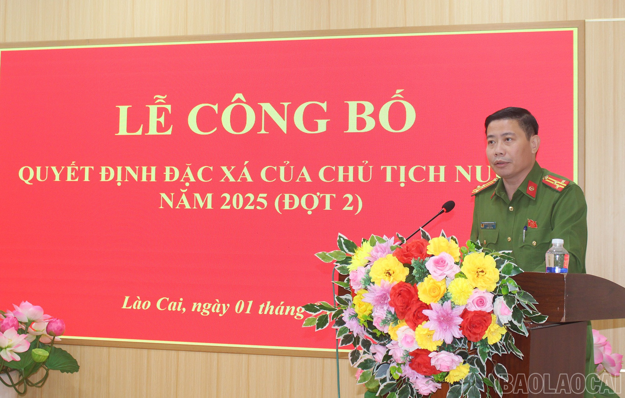 Thượng tá Nguyễn Quốc Hưng, Giám thị Trại Tạm giam số 1, Phó Thủ trưởng Cơ quan Thi hành án hình sự Công an tỉnh phát biểu tại lễ công bố. baolaocai-br_img-6713.jpg