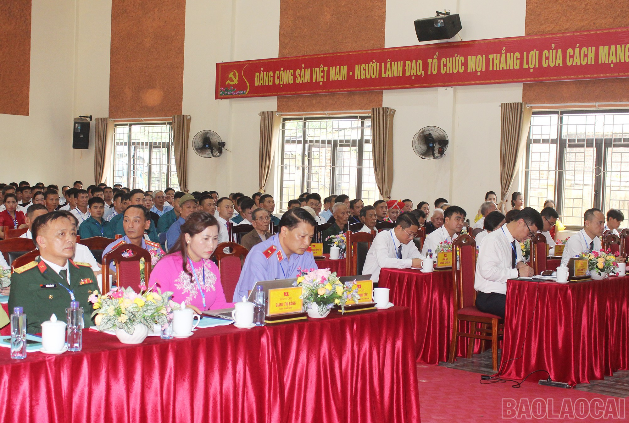 Đại biểu tham dự Đại hội. baolaocai-br_img-6267.jpg