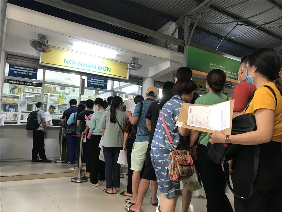 Bệnh viện thiếu thuốc, "đắp chiếu" thiết bị: Không để tê liệt cả hệ thống y tế