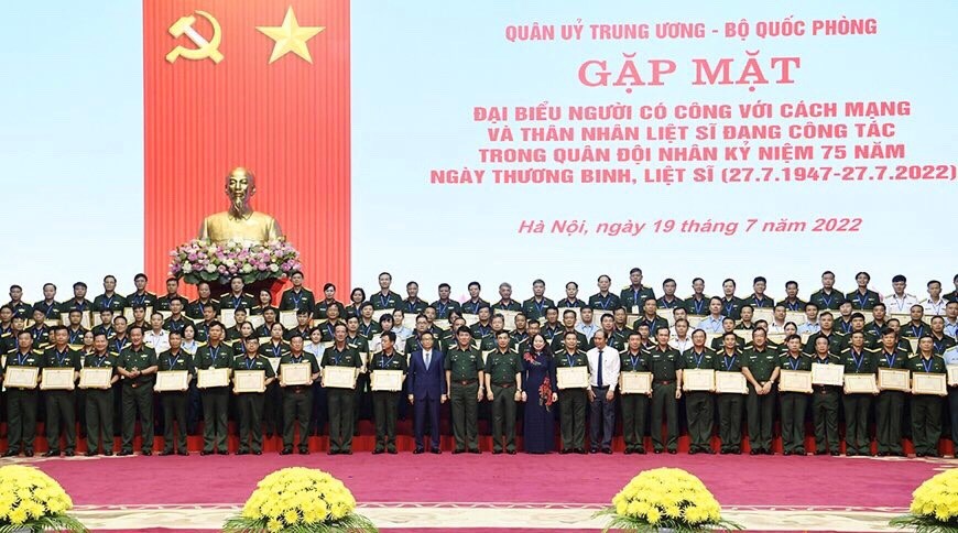 Triển khai toàn diện, hiệu quả hoạt động đền ơn đáp nghĩa và chính sách hậu phương quân đội ảnh 3 Triển khai toàn diện, hiệu quả hoạt động đền ơn đáp nghĩa và chính sách hậu phương quân đội ảnh 3