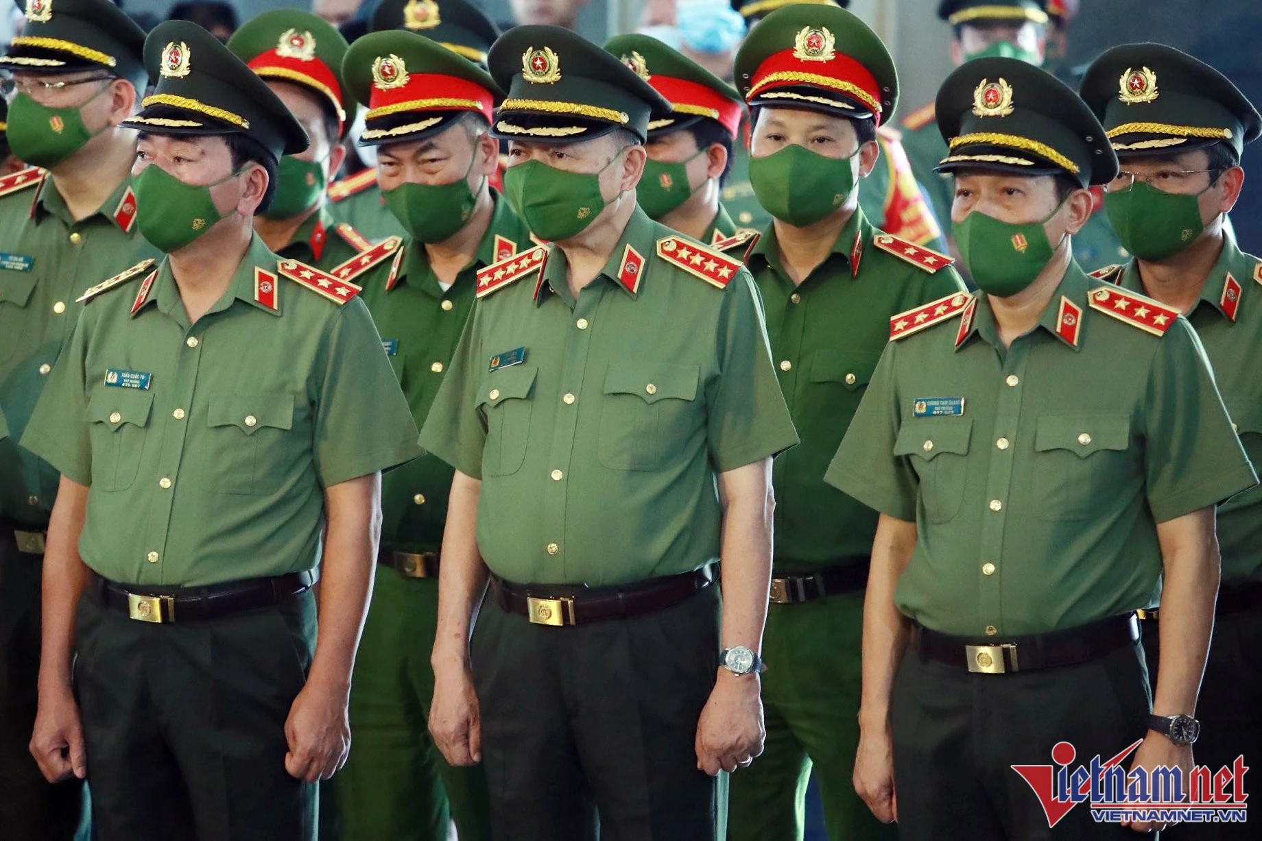 Tiễn biệt 3 cảnh sát hy sinh khi chữa cháy ảnh 2